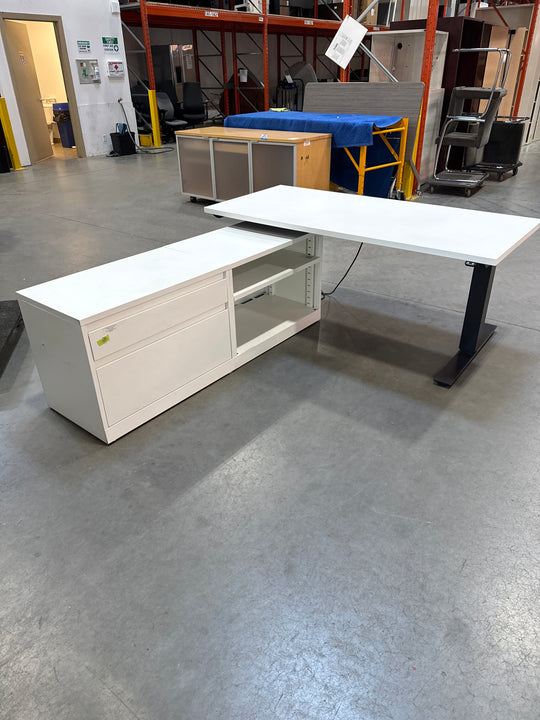 Haworth L-Shape Electronic Sit Stand w/Steelcase Lower Credenza (Reversible)
