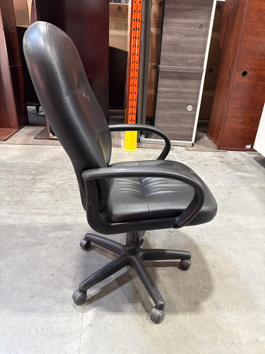 Faux Leather Meeting Chair
