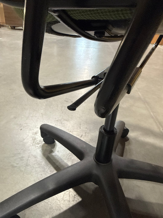 Steelcase Uno Meeting Chair