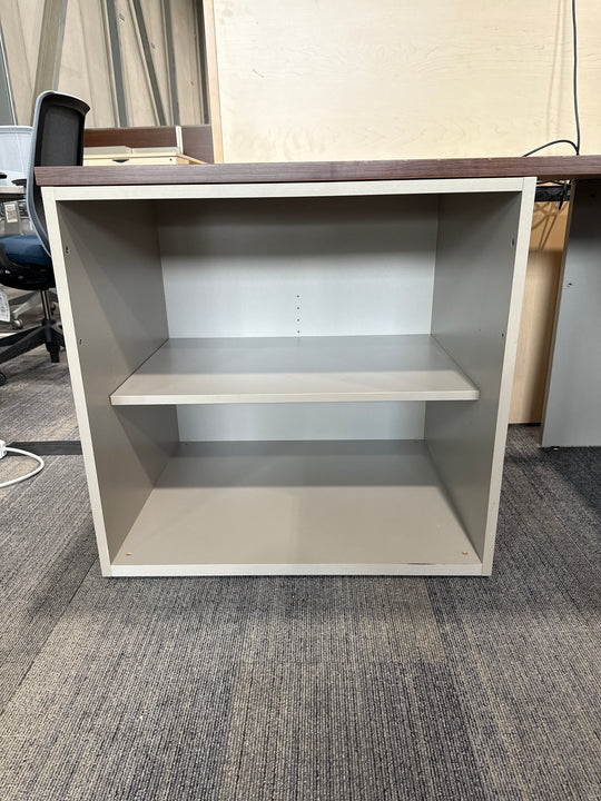 Teknion L-Shape Desk w/BBF Ped, Open Shelf