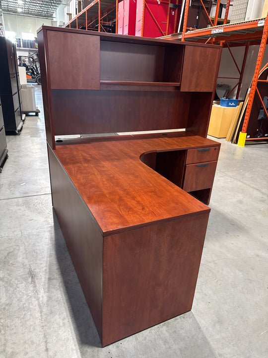 L-Shape Desk w/Hutch, BF Ped