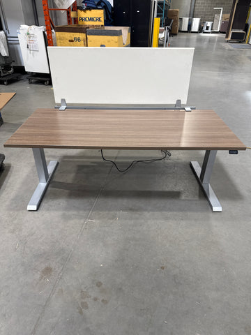 5.5’ Steelcase Electronic Sit Stand Desk w/Privacy Panel