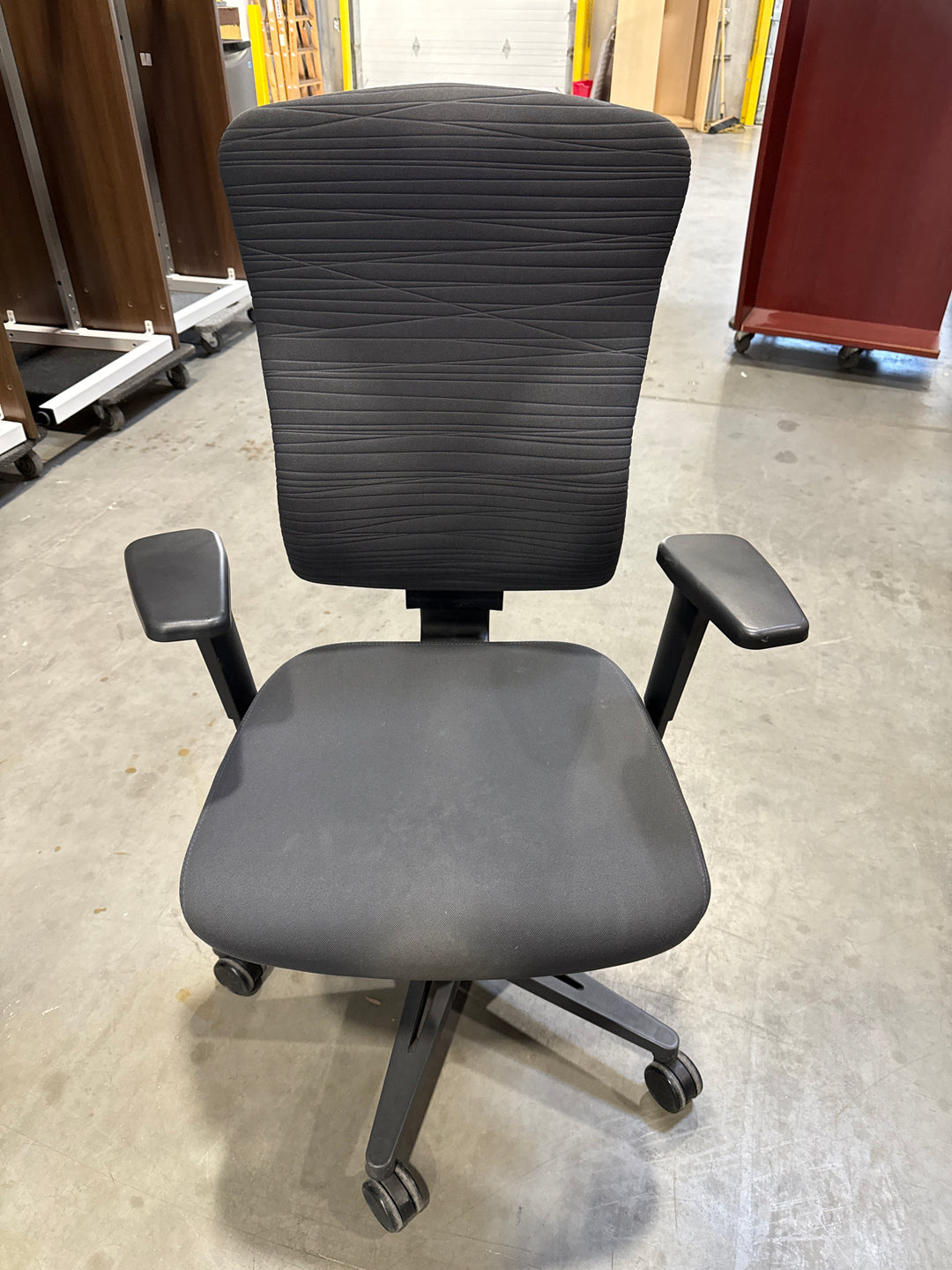 Keilhauer Sguig Task Chair
