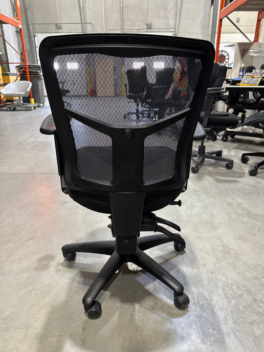 Mid Back Mesh Task Chair