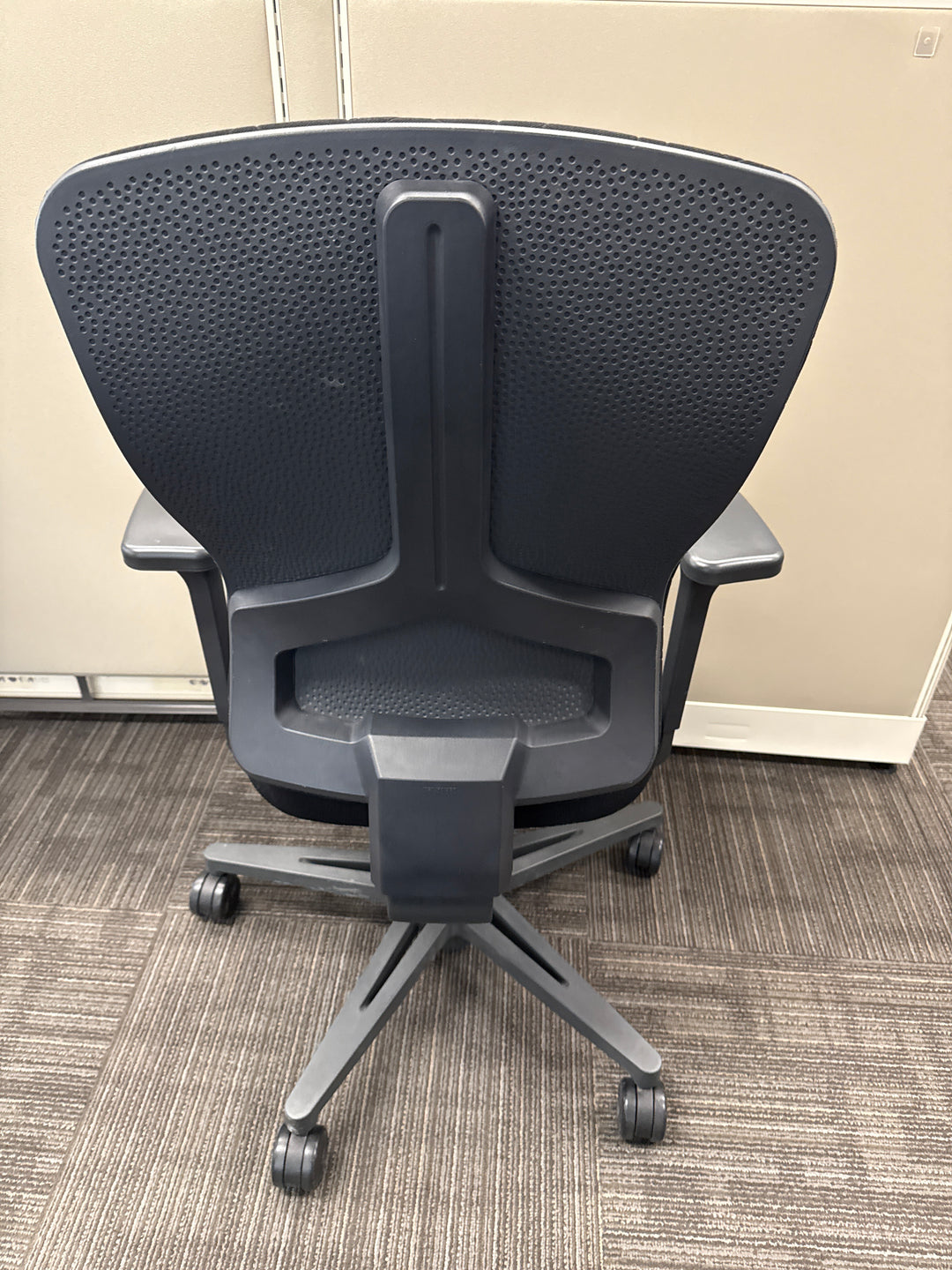 Keilhauer Sguig Task Chair