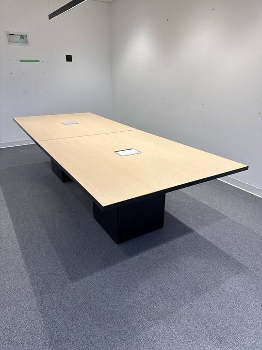 10' Rectangle Boardroom Table w/Electrical