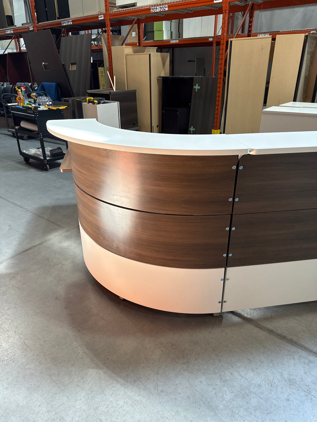 L-Shape Reception Desk w/BBF Ped