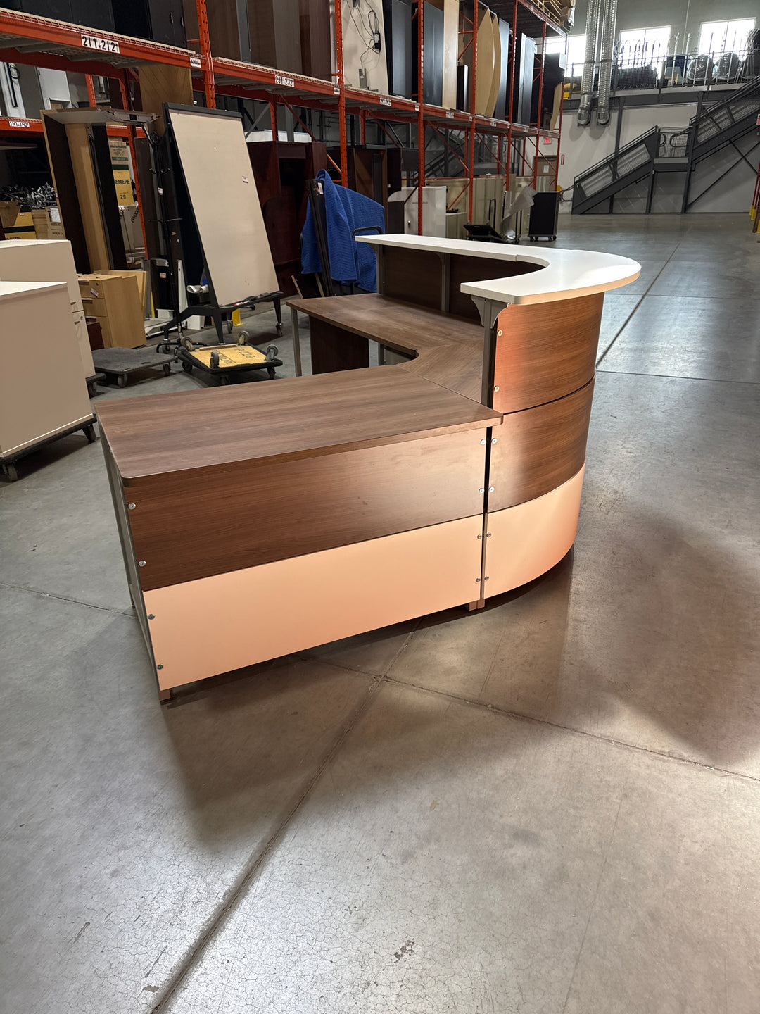 L-Shape Reception Desk w/BBF Ped