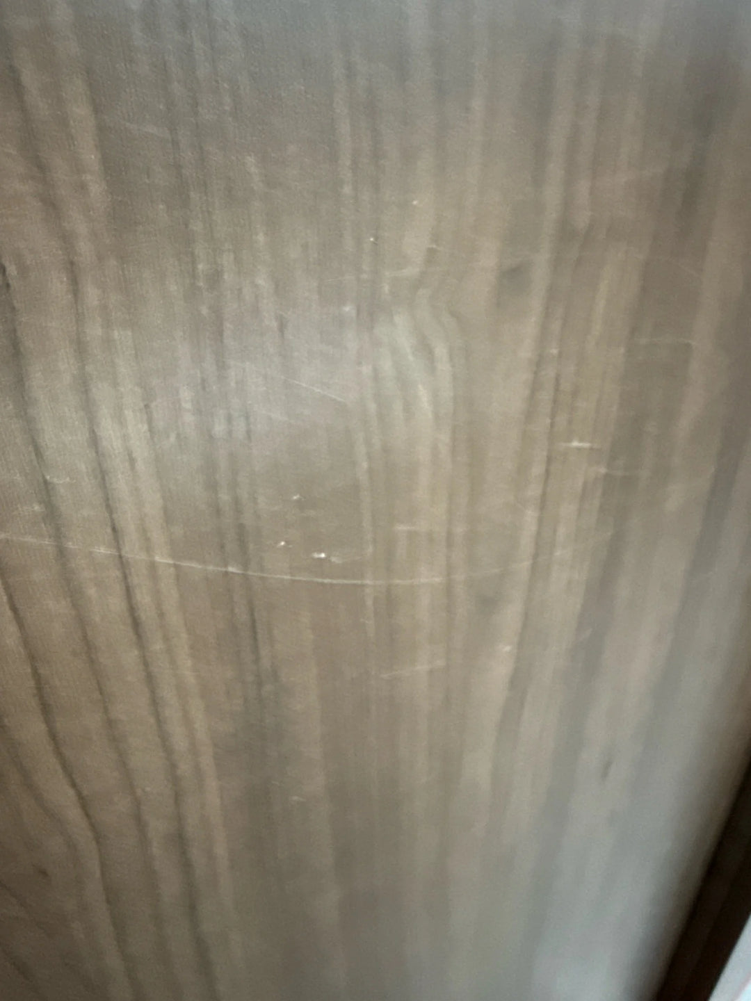 RH Bullet L-Shape Desk w/Hutch & BBF Ped (Scratches on Surface)