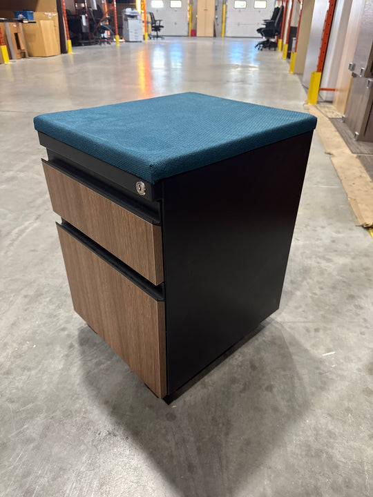 Haworth Mobile BF Ped w/Cushion Top