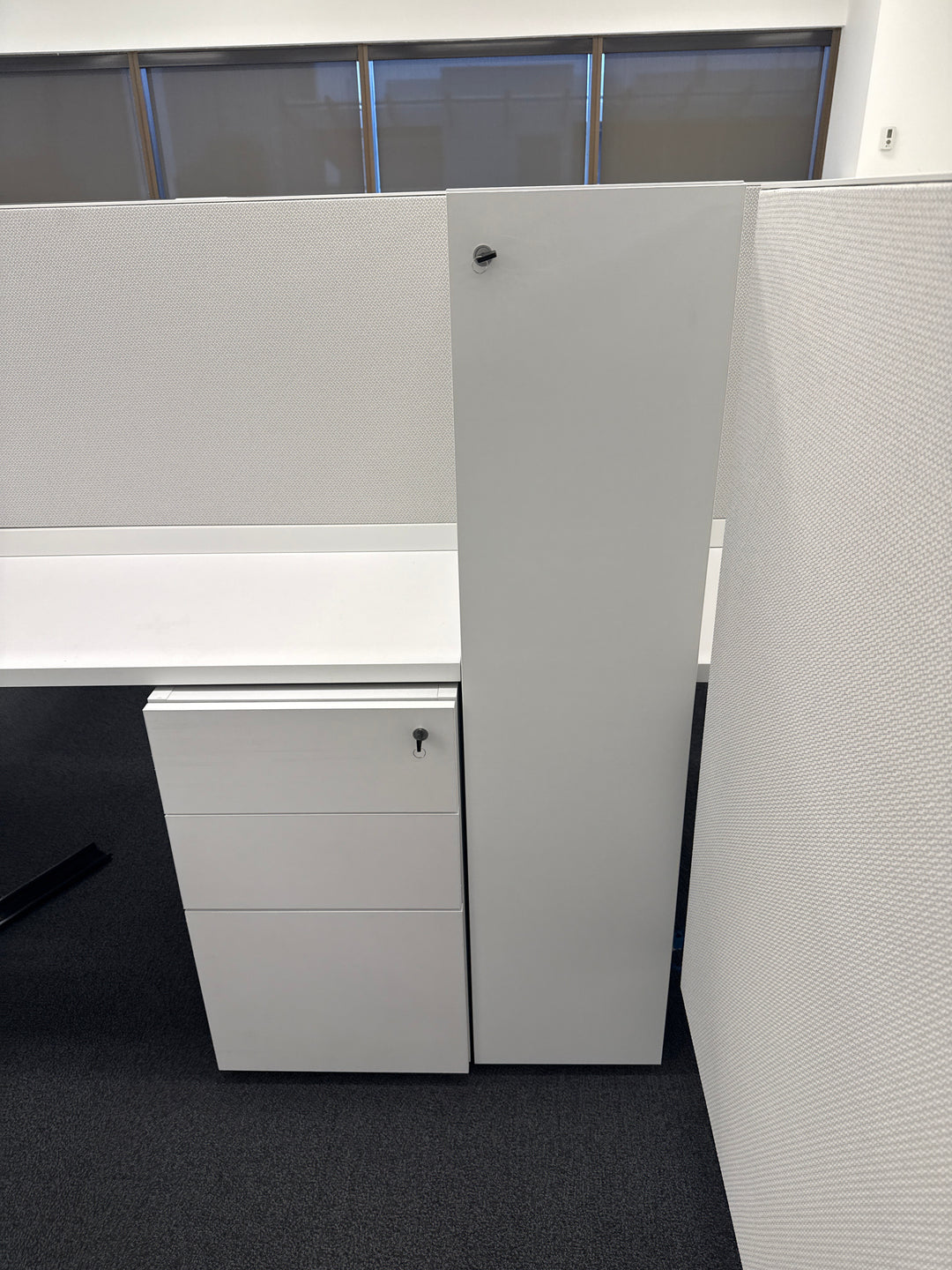 6' x 6' L-Shape Workstation w/BBF Ped, Wardrobe