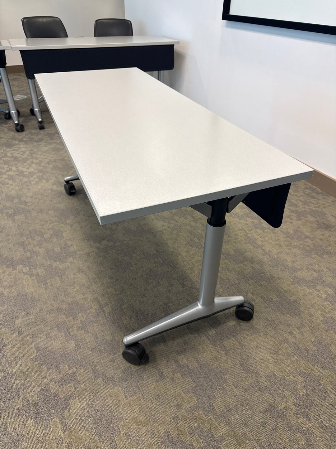 Mobile Flip Top Training Table
