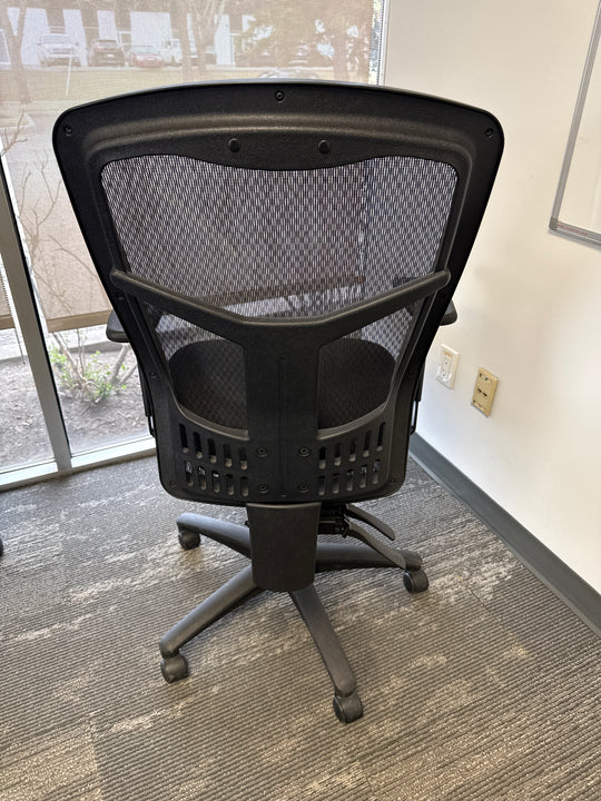 Mesh Back Task Chair