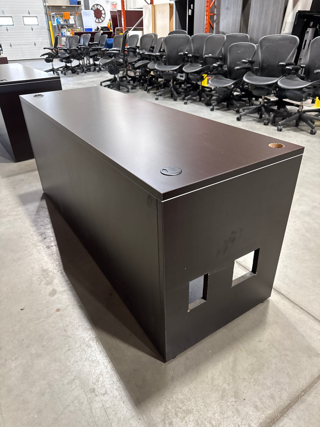 6' Straight Desk
