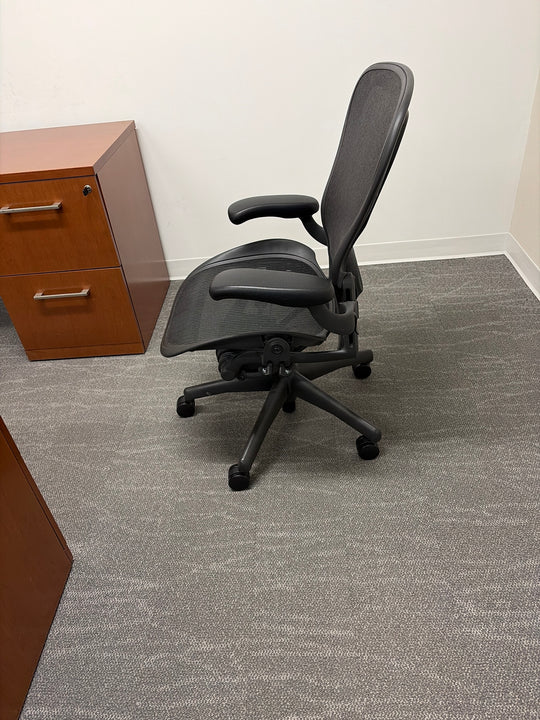 Herman Miller Aeron Size C Task Chair