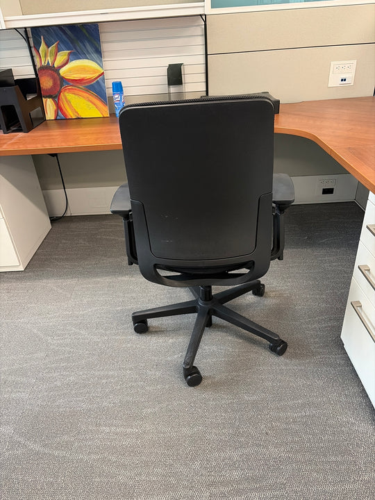 Steelcase Amia Task Chair