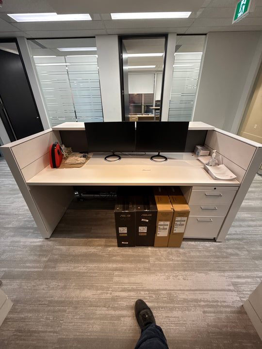Straight Reception Desk w/BBF Ped