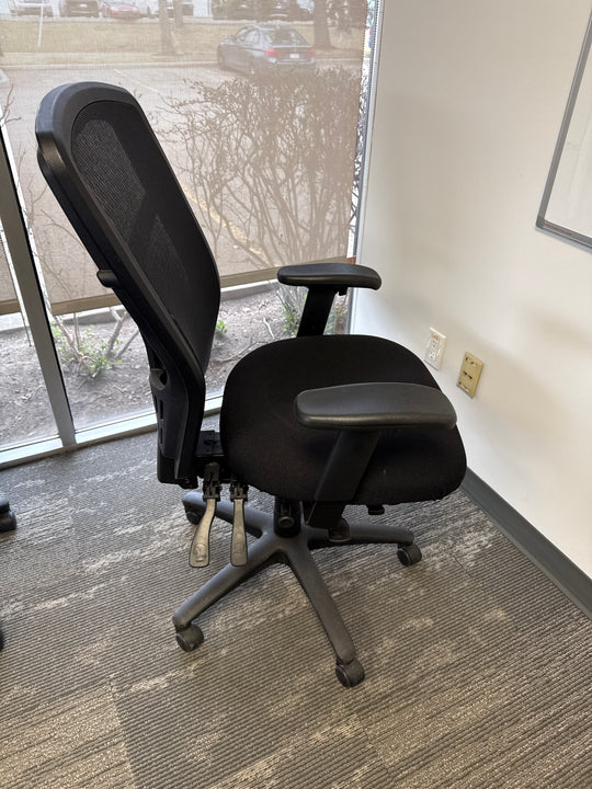 Mesh Back Task Chair