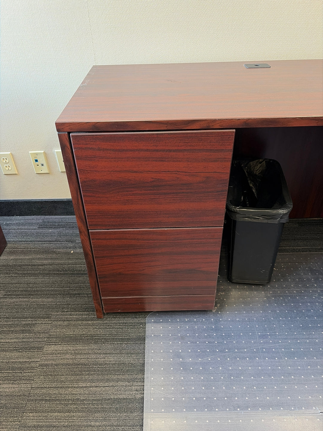 L-Shape Desk w/BBF and FF Ped