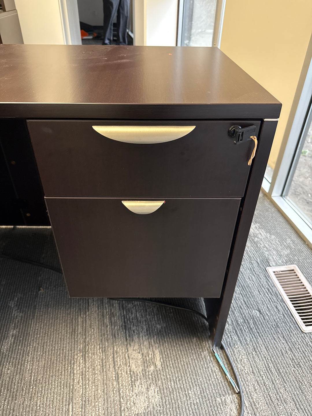 L-Shape Reception Desk w/BF Ped