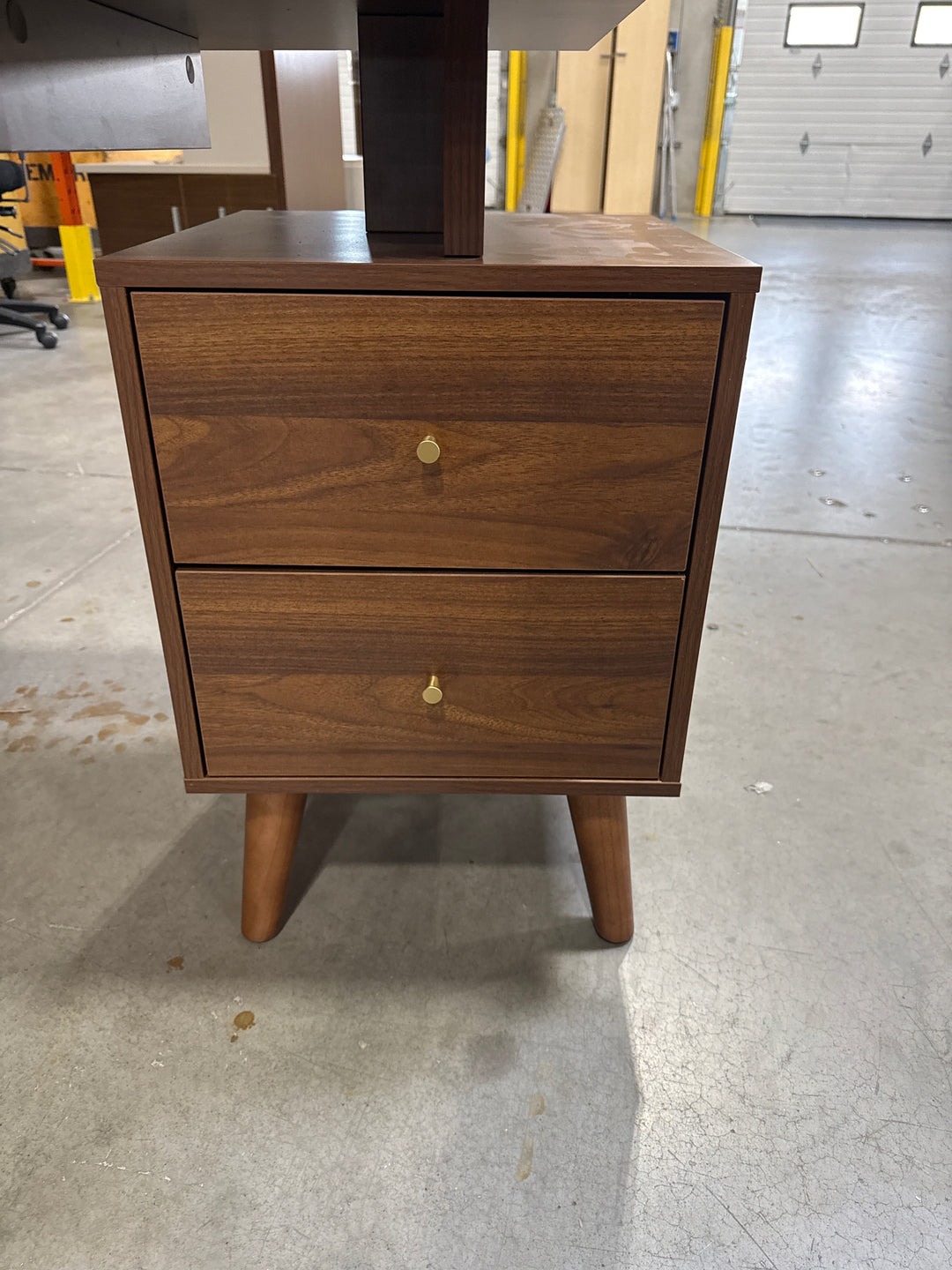 4’ Straight Desk w/Ped and Drawer