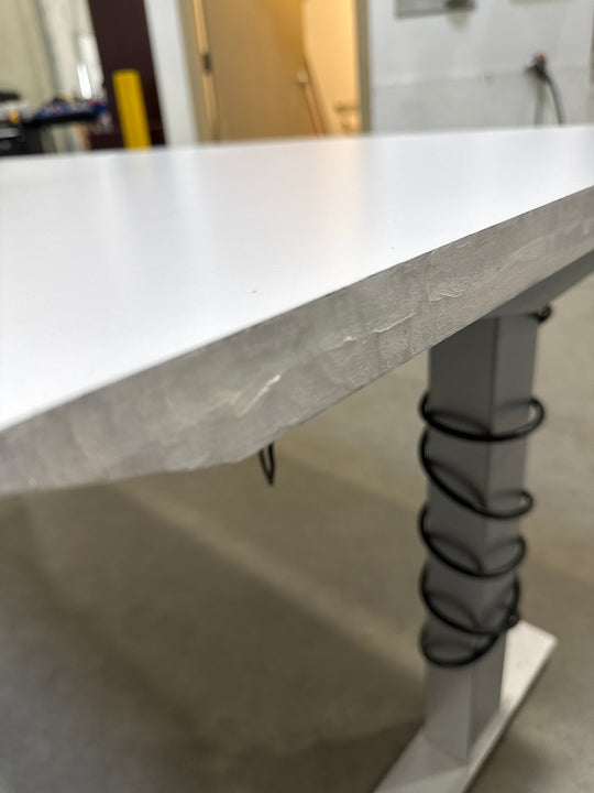 Knoll 6’ Electronic Sit Stand Desk