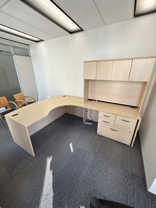 L-Shape Desk w/Hutch and BBFLF