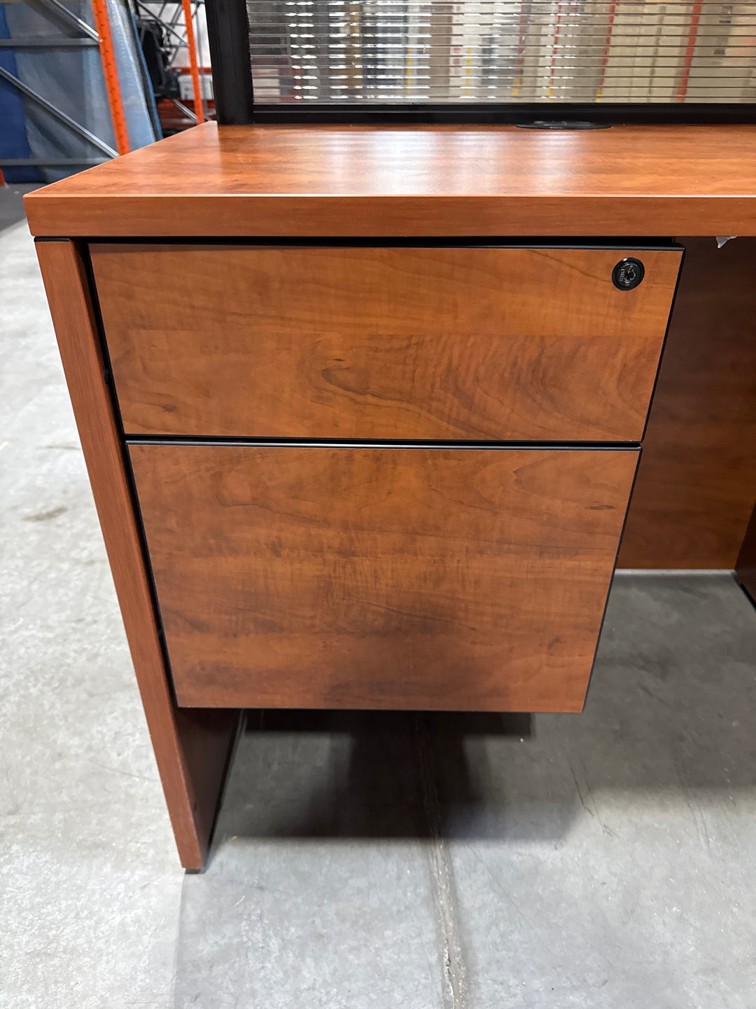 L-Shape Reception Desk w/BBF Ped