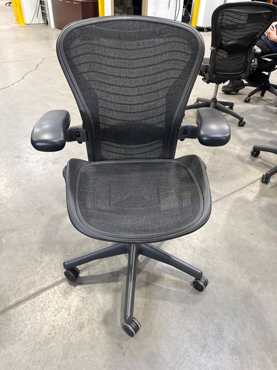 Herman Miller Aeron Size B Task Chair (Front Tilt)