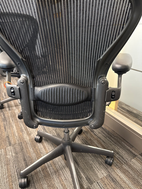 Herman Miller Aeron Size B Task Chair