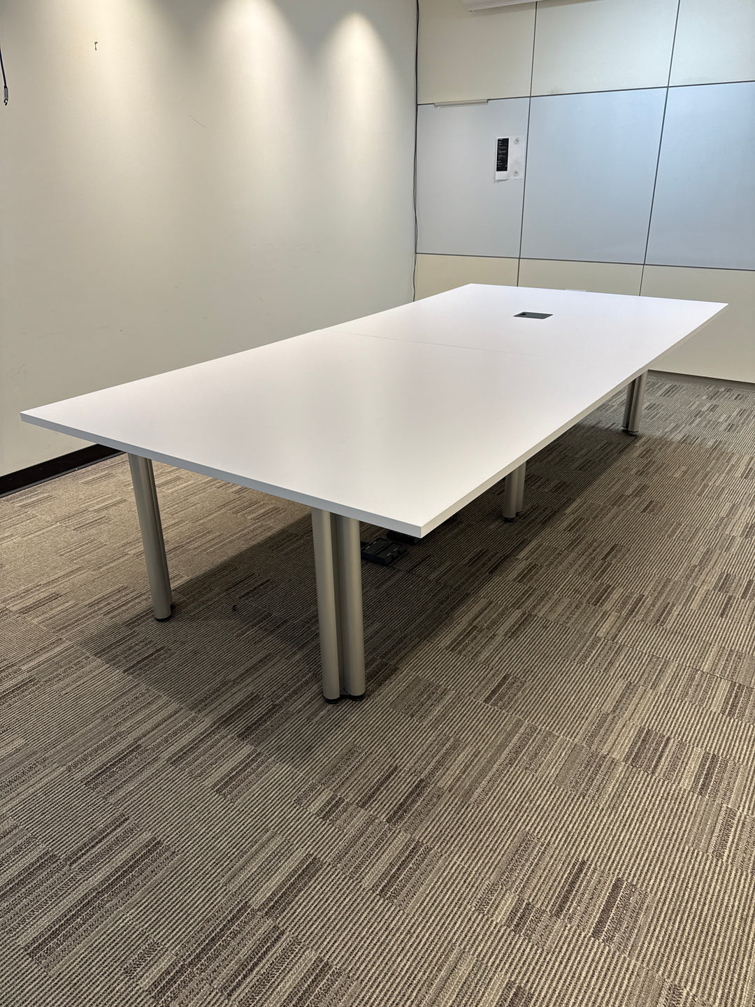 10' Rectangle Boardroom Table w/Electrical