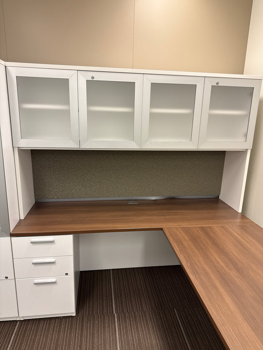L-Shape Desk w/Hutch, BBF Ped
