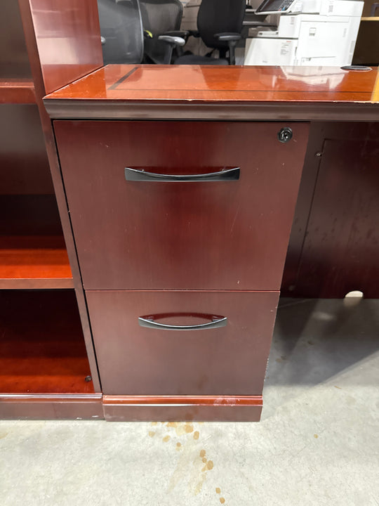 Executive L-Shape Suite w/BBF, FF Peds, Credenza and Bookcase