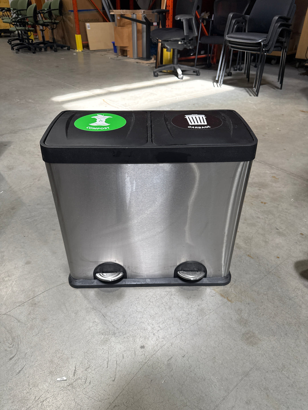Metal Compost/Garbage Bin