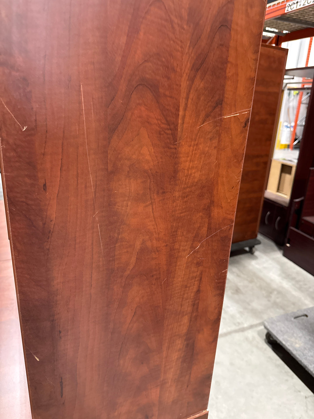 L-Shape Desk w/Hutch and BBF Ped