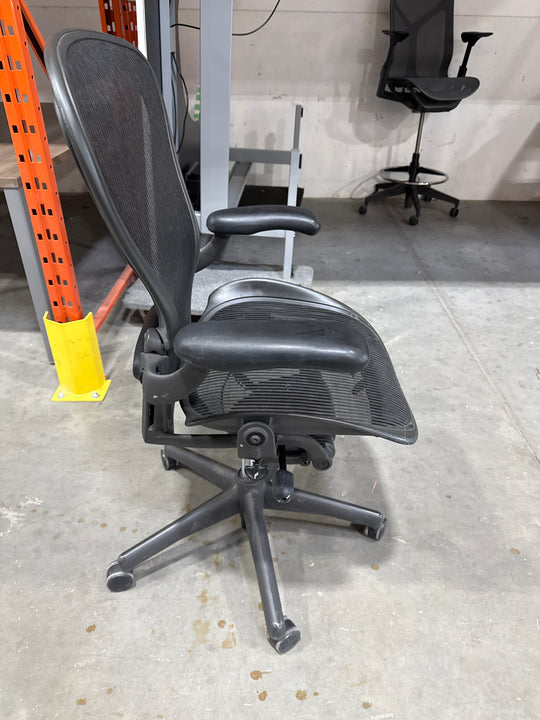 Herman Miller Aeron Size C Task Chair