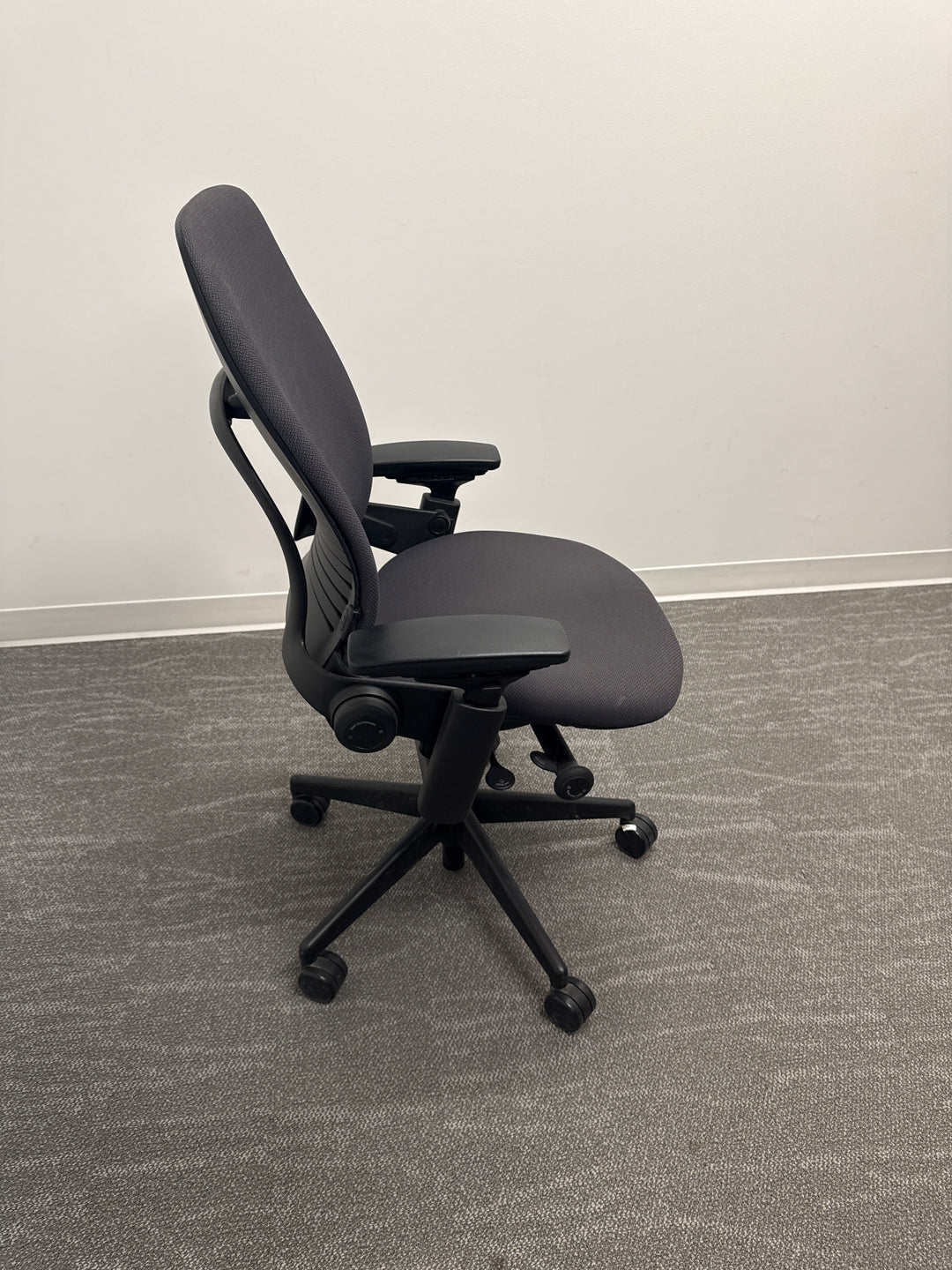 Steelcase Leap V2 Task Chair