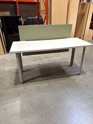 Rectangle Table w/Privacy Screen