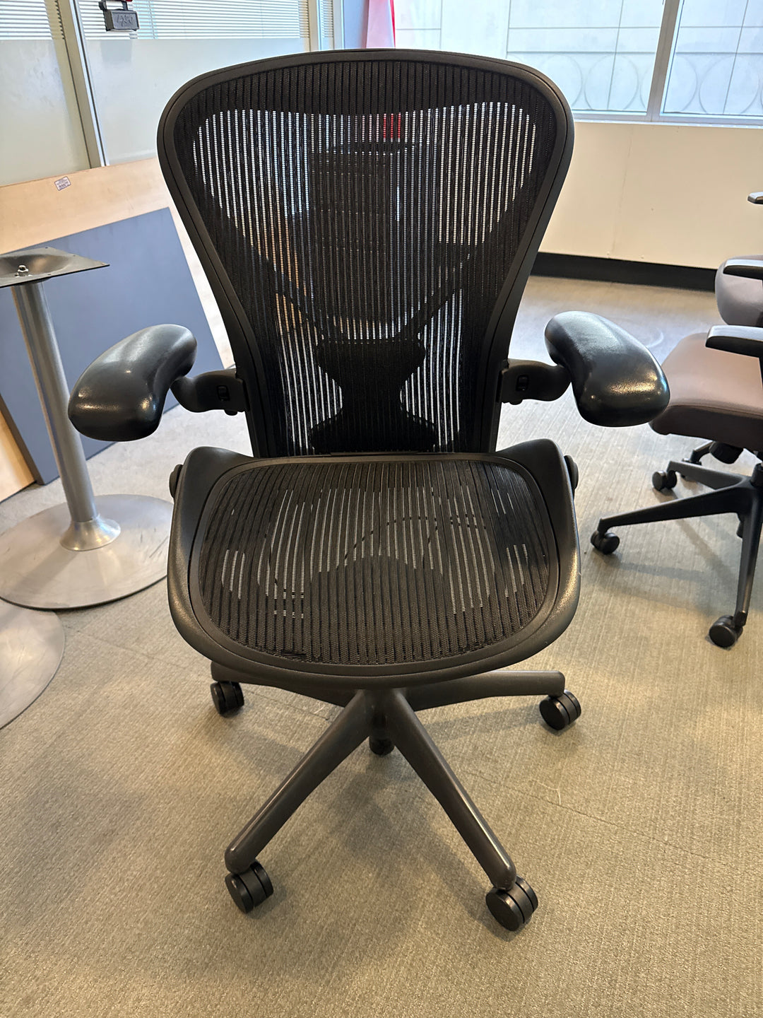 Herman Miller Aeron Size B Task Chair