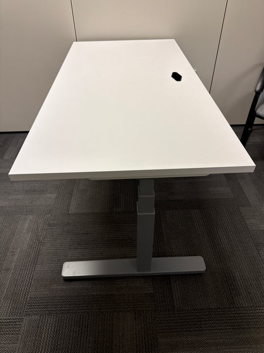 5' Teknion Electronic Sit Stand Desk
