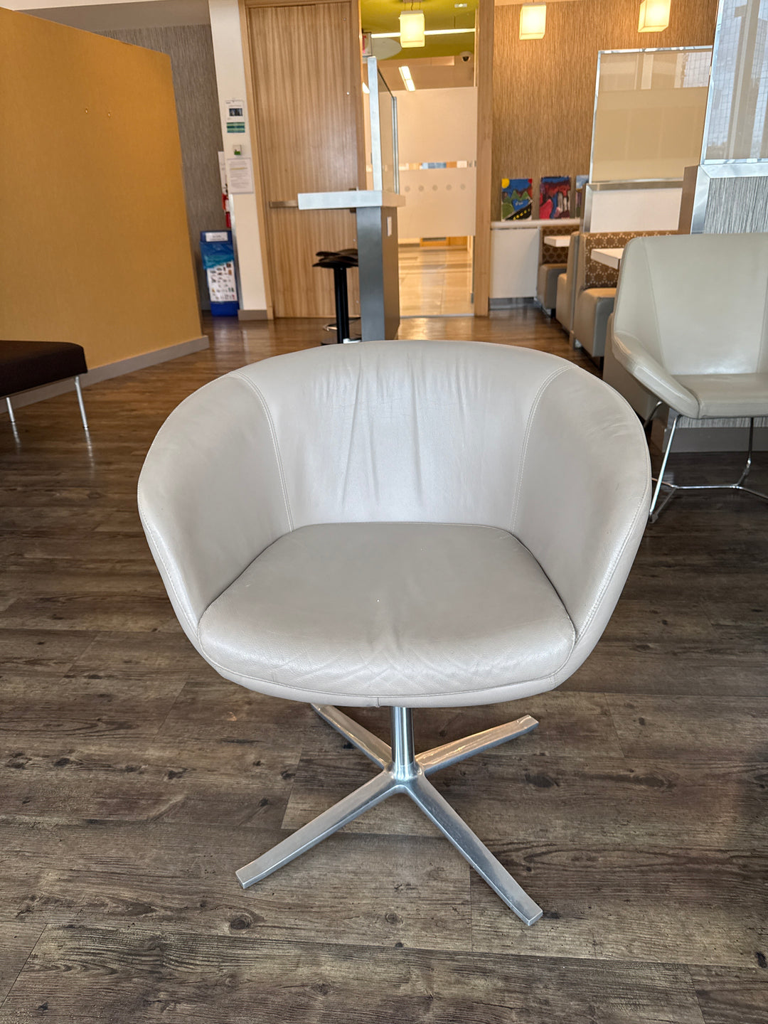 Leather Swivel Tub Chair