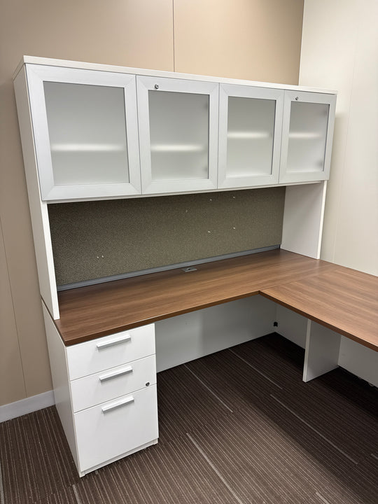 U-Shape Desk w/Hutch, BBF Ped