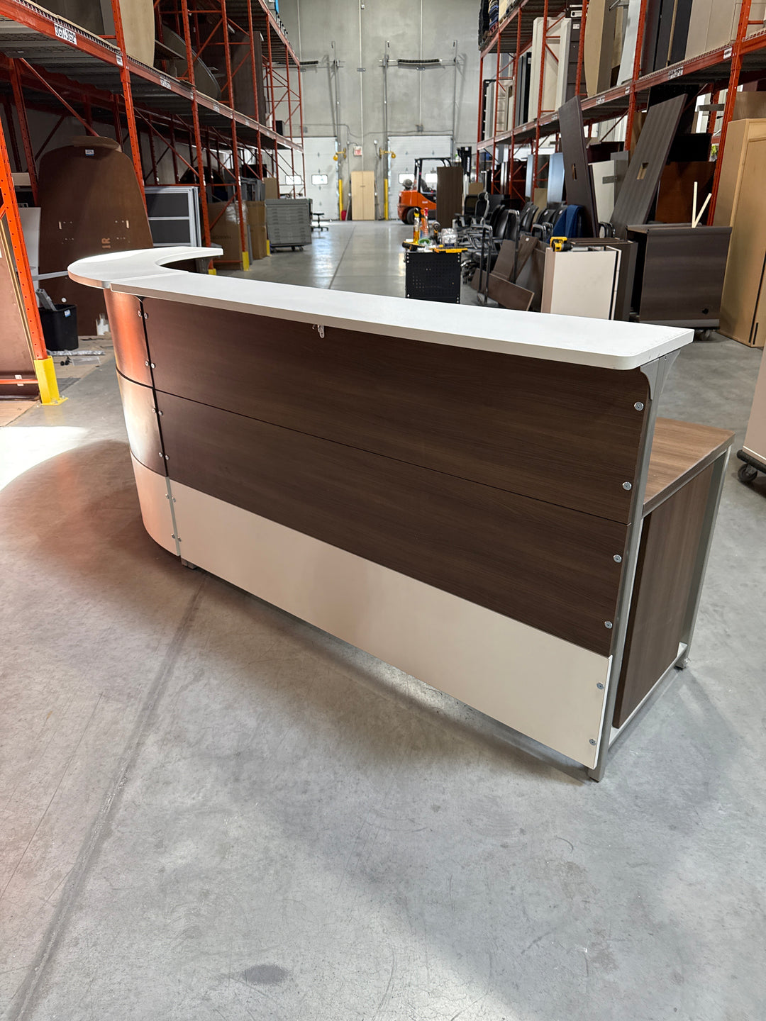 L-Shape Reception Desk w/BBF Ped