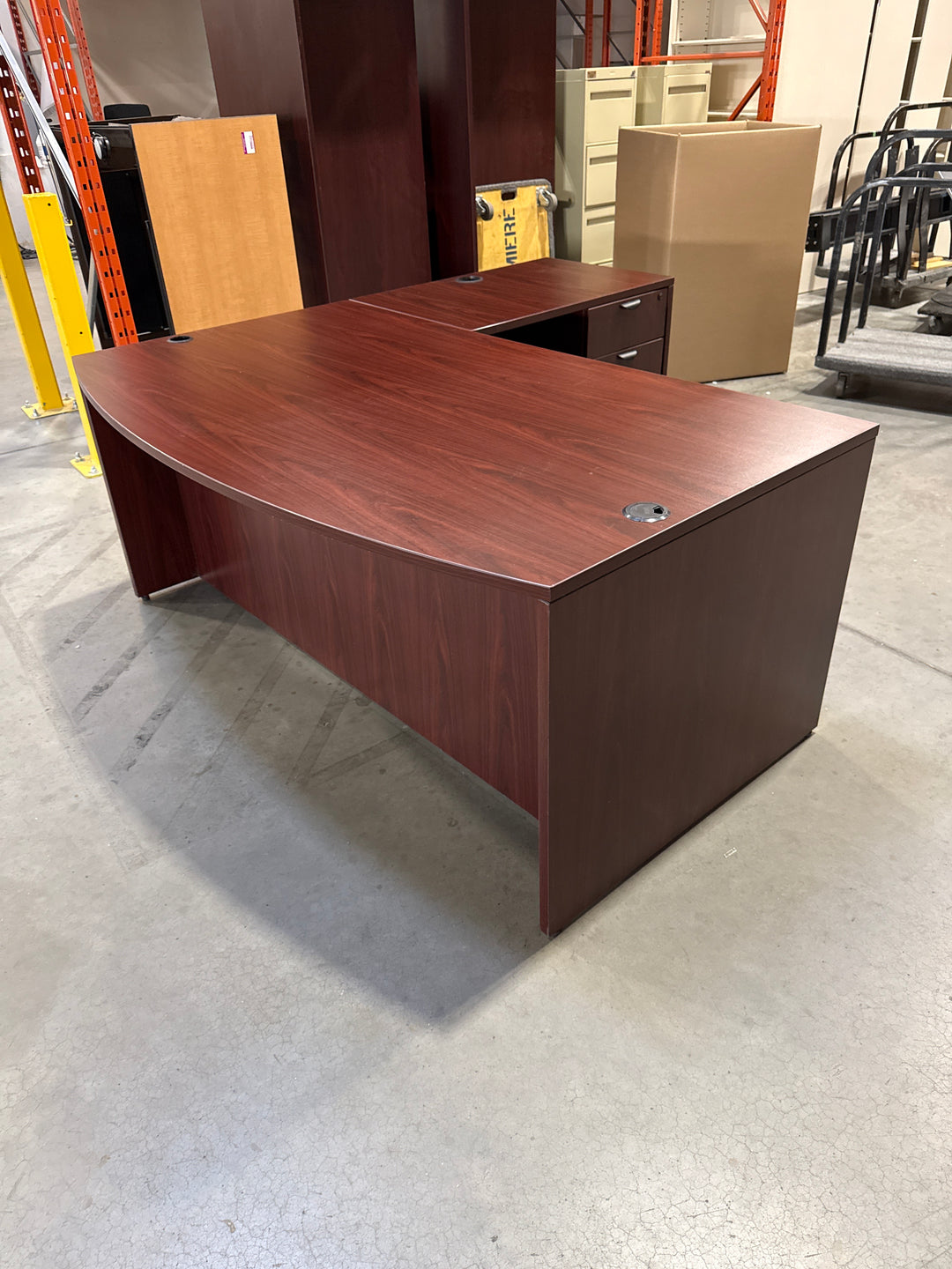 Bow Front L-Shape Desk w/BBF Ped