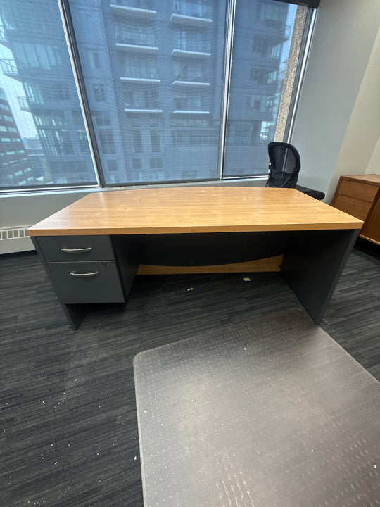 Bow Front Straight Desk w/BF Ped