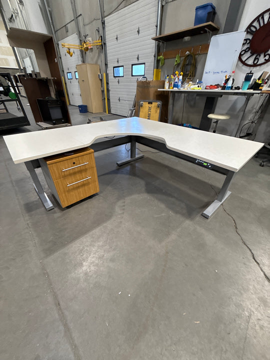 Haworth L-Shape Electronic Sit Stand Desk w/BF Ped