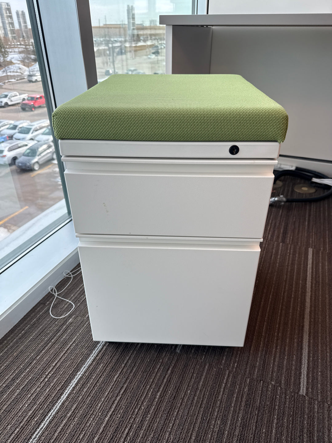 Herman Miller Mobile BF Ped w/Cushion