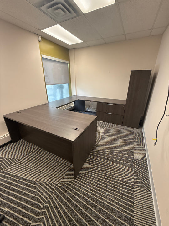 U-Shape Desk w/BBF, Lateral, Wardrobe