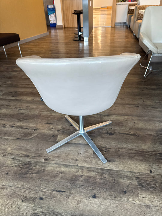 Leather Swivel Tub Chair
