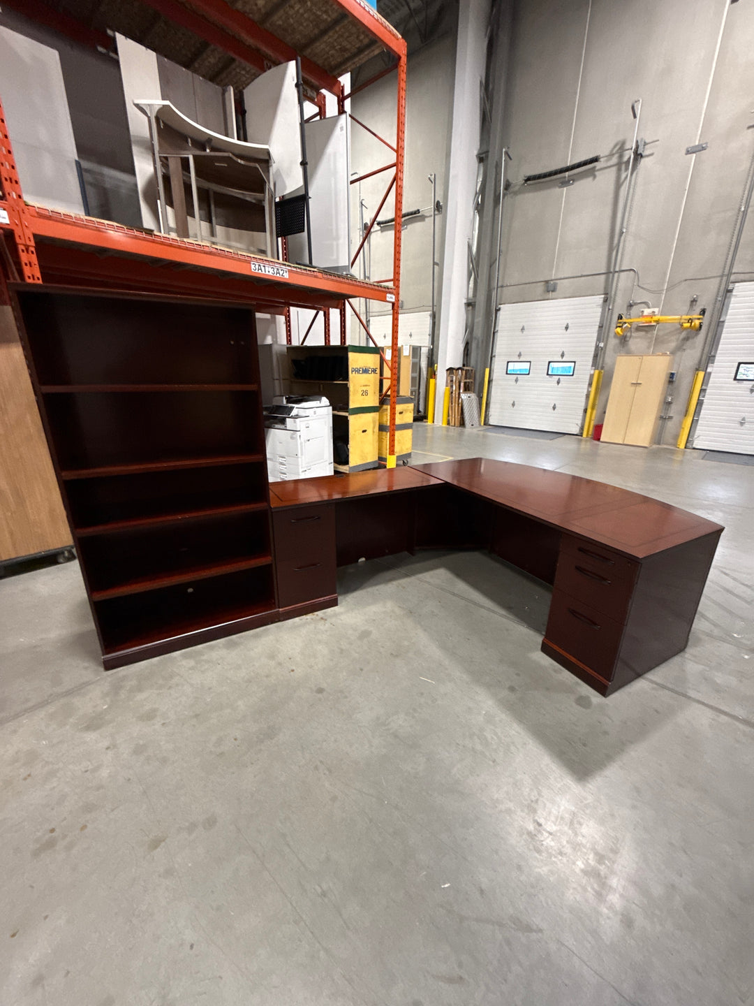 Executive L-Shape Suite w/BBF, FF Peds, Credenza and Bookcase